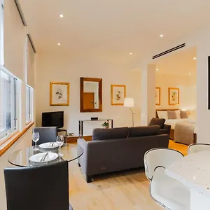 Stayinn Monument Aparthotel Londra